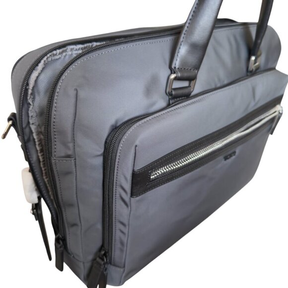 Tumi OAKFIELD Grey Nylon & Leather Large Laptop Briefcase  136350, New with tags - Picture 11 of 16